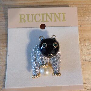 Ladies Rucinni Brooch